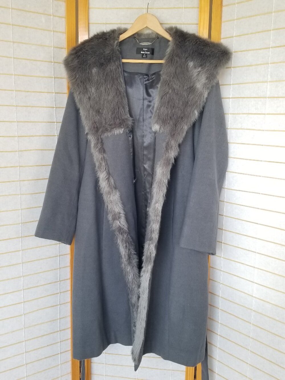 Full Length Gray Faux Fur Trimmed Coat Belted Hood Size 1X READ
